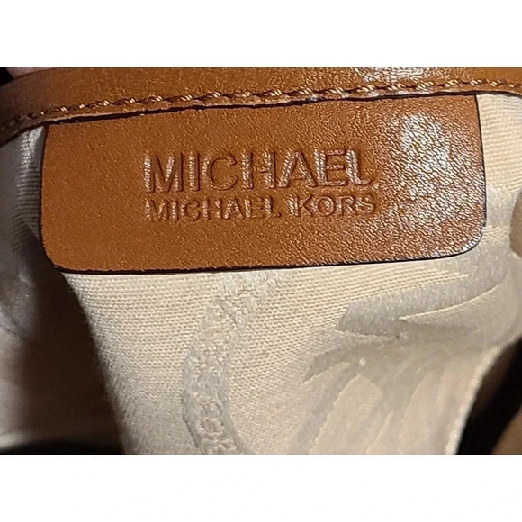 MICHAEL KORS JET SET PEBBLE LEATHER SHOULDER BAG HAND CARRY BAG TAN - Picture 9 of 10